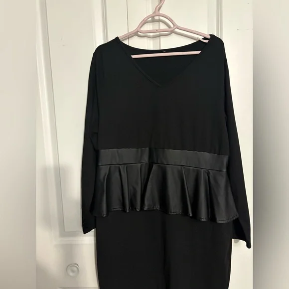 Black Peplum Dress - Picture 2 of 6
